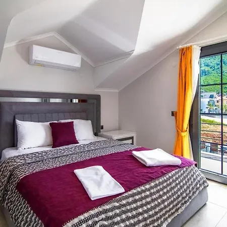 Oludeniz Luxurylifevillas 10 *